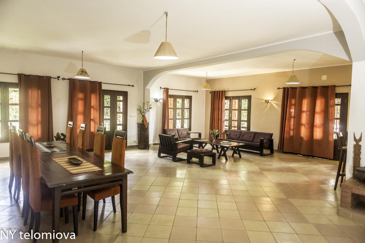 Ny Telomiova Hotel Антананариву Екстериор снимка