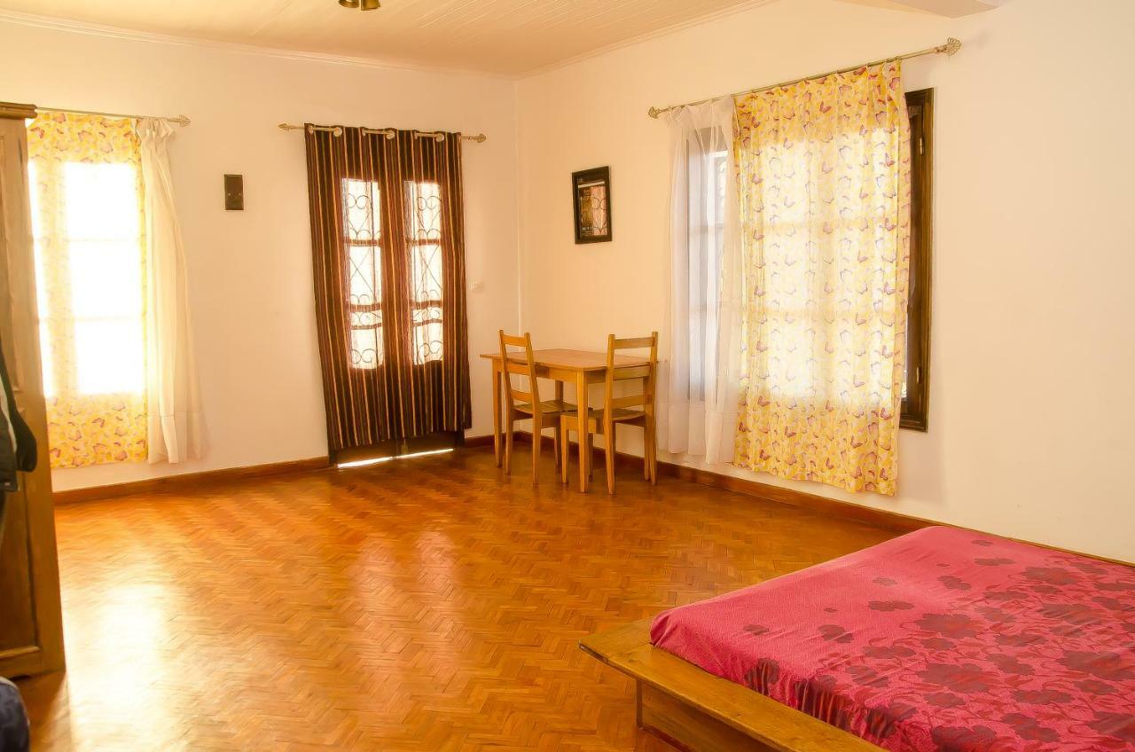 Ny Telomiova Hotel Антананариву Екстериор снимка